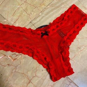 Victoria’s Secret panties S